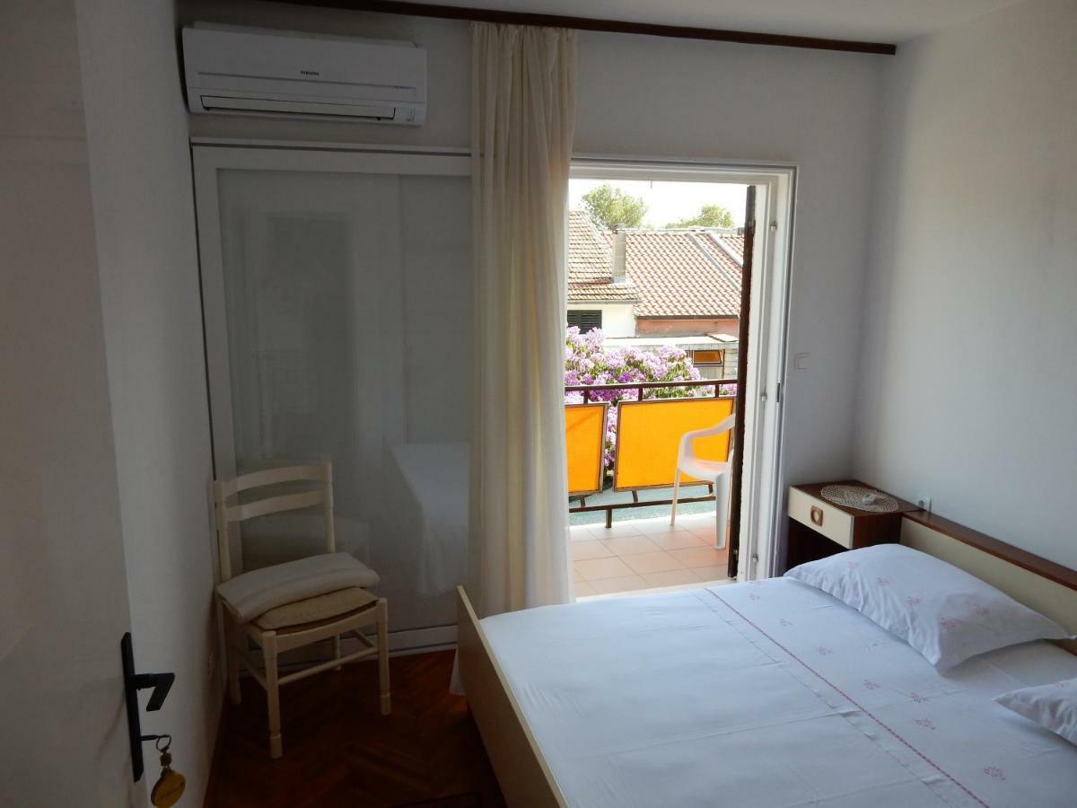 Apartments Indira Lovište المظهر الخارجي الصورة